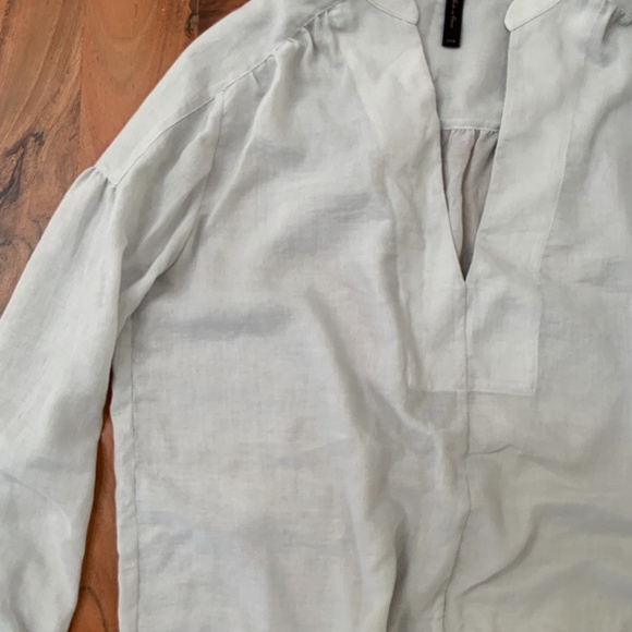 BCBG Cropped Tie Front Blouse - Picture 2 of 6